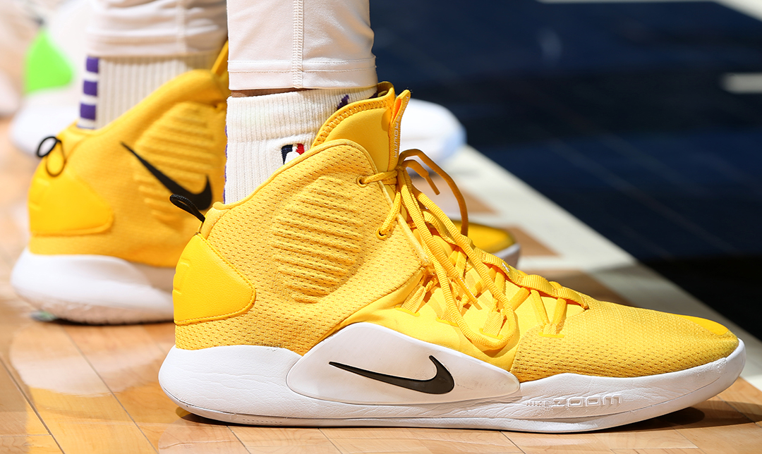 津媒：为更好地与球迷交流，于根伟将在近日进行一次线上直播（津媒：于根伟将于近期开启线上直播，加强与球迷互动）