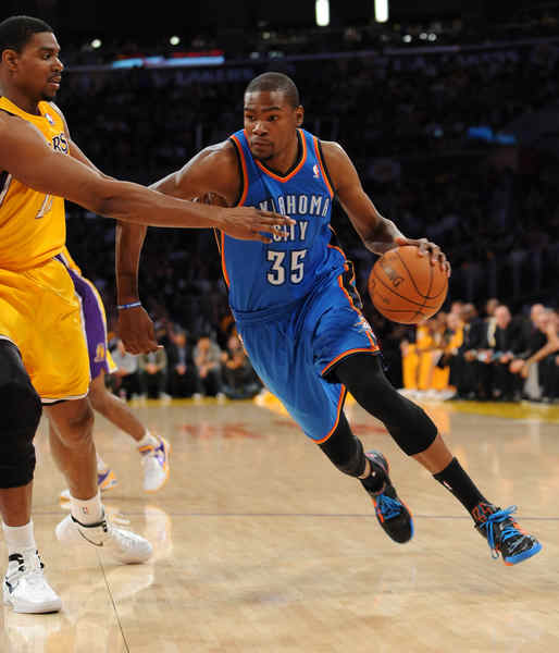 TyC：阿根廷对安哥拉将提前1小时；赛后斯卡洛尼将让球员放假（TyC：阿根廷对安哥拉开球时间提前1小时，赛后斯卡洛尼将给球员放假）